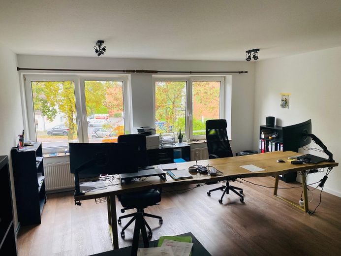 Modern kantoor in Quickborn rechtstreeks van de eigenaar – Büro 2
