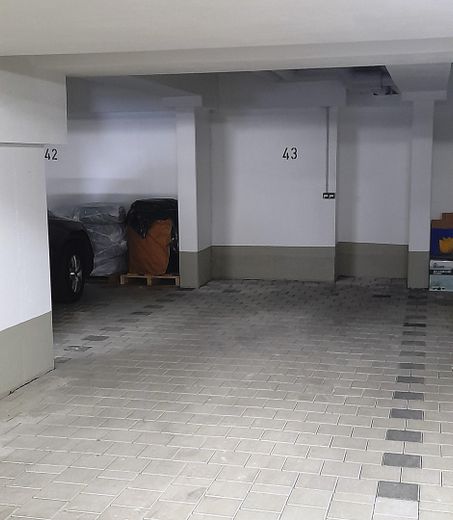 Tiefgarage: Platz 43