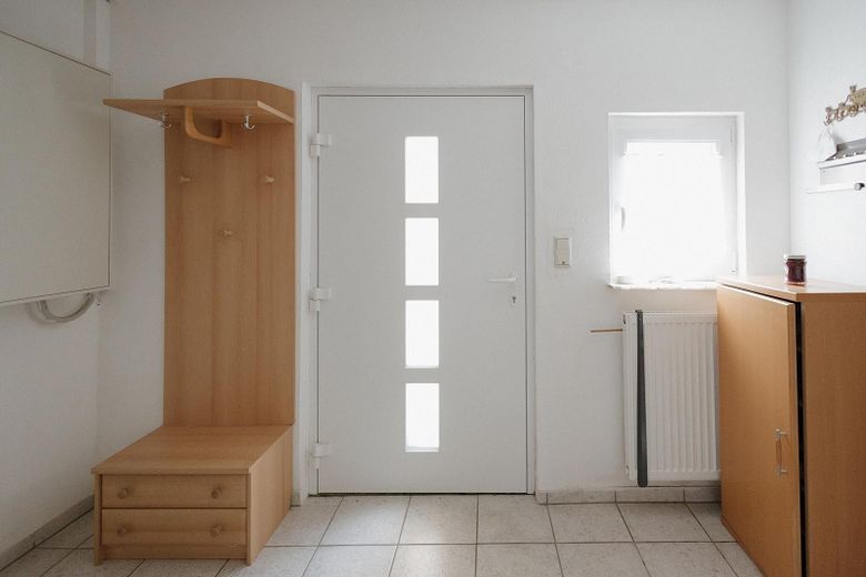 Haupttür Diele