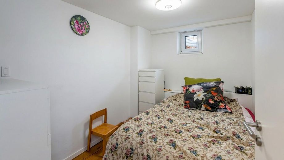 ‘‘Ruhig & grün: Helle 96m² Terrassen-Wohnung mit moderner Ausstattung und guter Anbindung‘‘ – Schlafzimmer