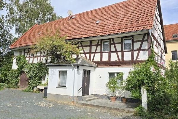 Genügend Platz für die große Familie, Hund und Katz!