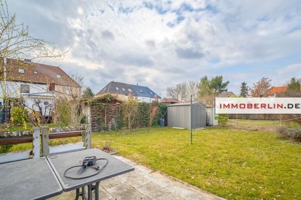 IMMOBERLIN.DE - शांत स्थान में सुंदर बगीचे वाला सुव्यवस्थित रो हाउस