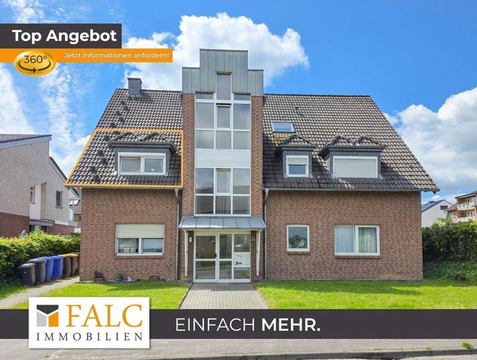 Helle 3-Zimmer-Wohnung mit Balkon und Garage in ruhiger Wohnlage – Hausfront WE3