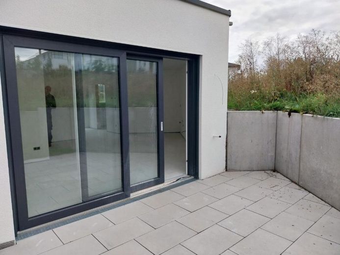 Wunderschöne, helle 4 Zimmer Wohnung mit großer Terrasse und Tageslichtbad – Bild 5