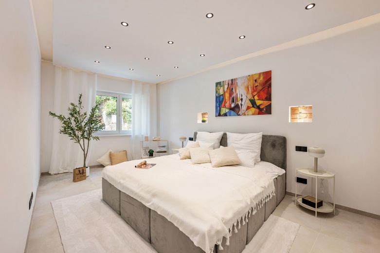 Großes Schlafzimmer 