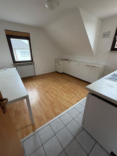 Zweifamilienhaus mit ca. 200 m² und 9 Zimmern in Erlensee – nur als gesamtes Haus zu vermieten – Foto 14