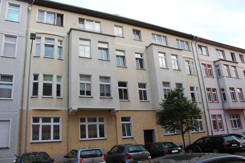 Sehr schöne helle 4-Zimmer-Wohnung unweit des Schellheimer Platzes – Objektansicht Lessingstraße 57