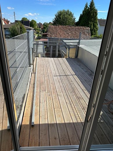 Attraktive 2,5-Zimmer-Dachgeschosswohnung in Walldürn – Terrasse