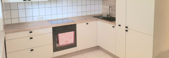 Charmante, renovierte 2-Zimmer-Wohnung mit hochwertiger Einbauküche