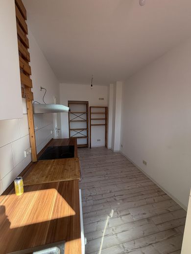 Eigener Garten | Stilvolle 2-Zimmer-Wohnung mit hochwertiger Ausstattung & Einbauküche – Küche II