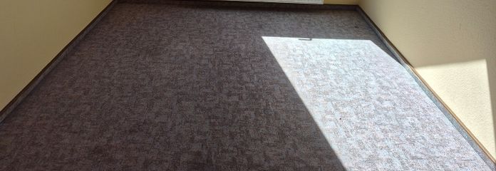 Raum 3 (z.B. Büro)