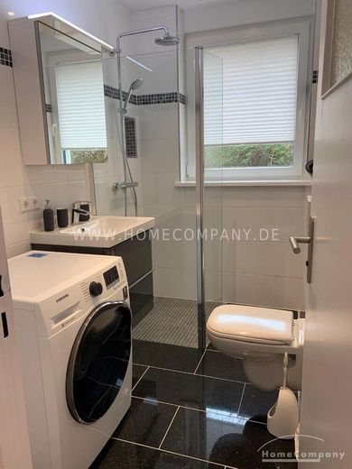 Appartamento di 2 locali a Schöneberg, nuovo e completamente arredato – 12771732542d85f74f0ab092d4fba0849b6ba58e.jpg