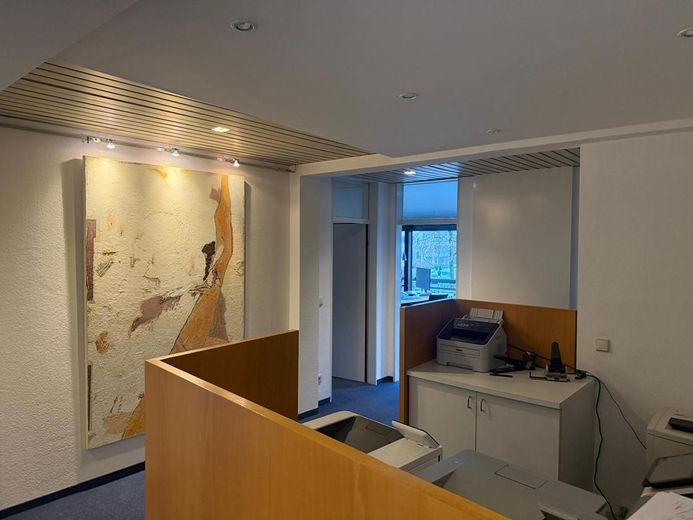 Ihre neue Bürofläche am Stadtwaldgürtel – Kopierzone