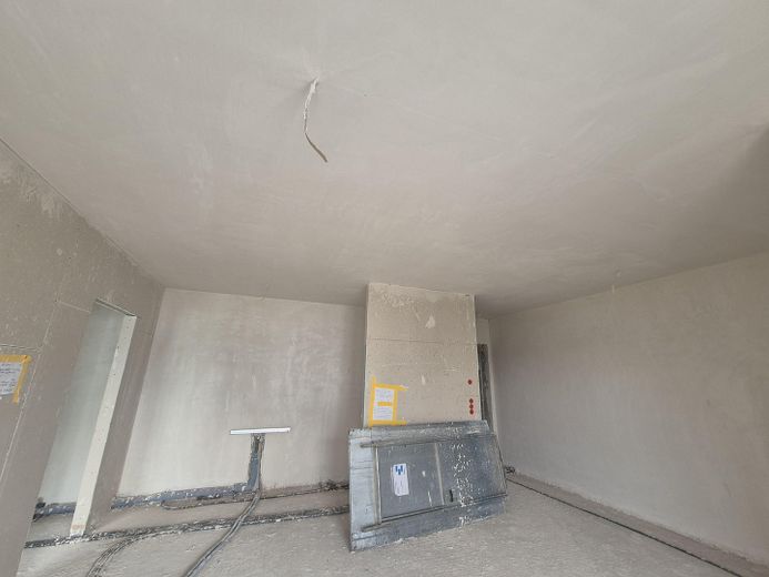 Wohnung im Bau, stadtnah im Hafenquartier Graf Bismark mit Balkon am Yachthafen/Kanal für 2 Personen – Neubauwohnung 27 Wohn-Küchenbe