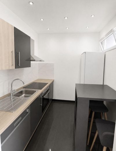 Büro Kosmetik Studio Versicherung Beauty Pilates Studio zu vermieten – Foto 5