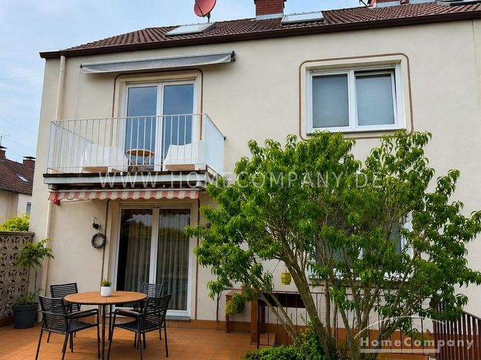 Hochwertig ausgestattete 3ZKB Wohnung in Saarbrücken Gersweiler – 828e45852f6440de2b7b4a0da2332a45158bbb50.jpg