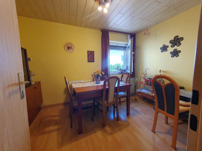 Family-friendly detached house with a large plot – Esszimmer