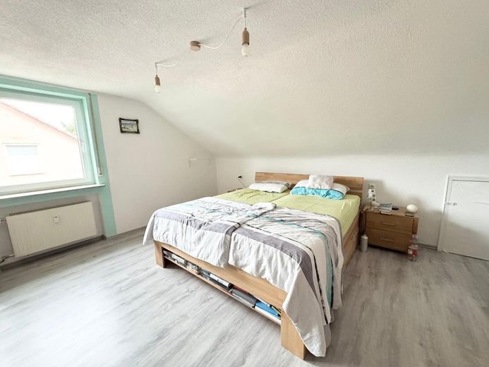 Affascinante appartamento mansardato di 4 locali con giardino privato+garage+posto auto in posizione TOP! – Foto 7
