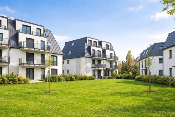 IHR MODERNES TRAUMZUHAUSE AM STADTRAND