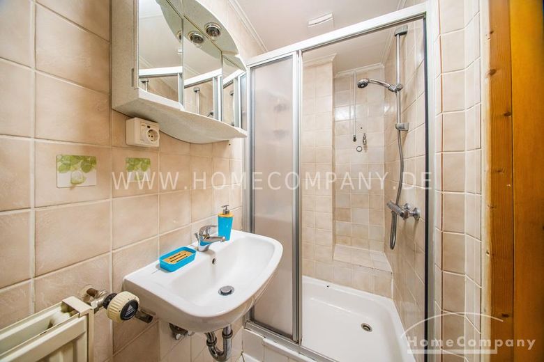 18620 HomeCompany Dresden Möbliert/Furnished 2-Zimmer Apartment mit Terrasse und Wintergarten in Dresden-Neustadt max. 2 Personen – 033dde9f0eb84b1848494f4b20f0cd8fd17d0fa5.jpg