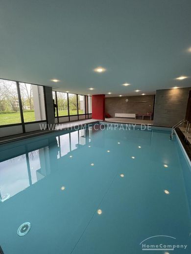 4-Zimmer Luxuswohnung mit Panoramablick bis ins Siebengebirge.Schwimmbad und Sauna im Haus. – 36b74ed652852b26ed5af0614de909350dfc9232.jpg