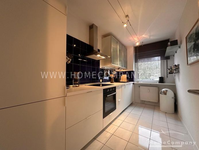 **Großzügige Wohnung in guter Wohnlage in Saarbrücken St. Johann** – 8fb8c8127adcaad44f549e35e1bdf5e0d1f8cbd4.jpg