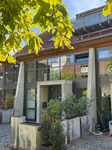 Designer Loft incl. Balcony & Terrace in a Listed Complex, Private Sale – Eingang 1