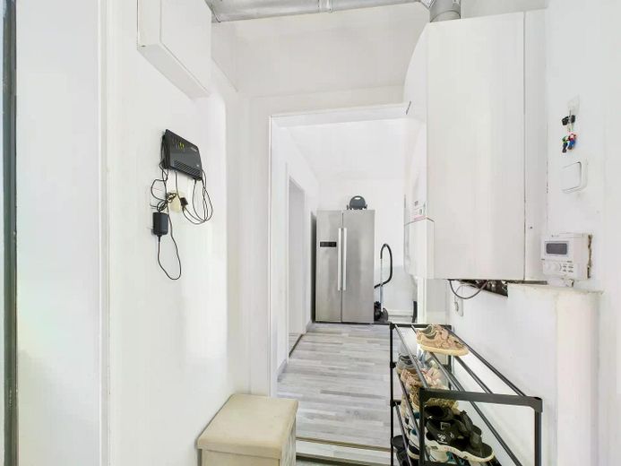 Renovierte 2-Zimmer-Wohnung in Hof: 50 m², modernes Bad, ohne Einbauküche – Foto 3