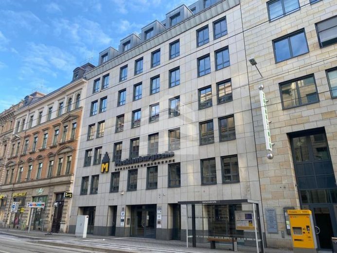 LADEN- und BUERO.flächen mit 166 m² nahe der Gottschedstraße im Erdgeschoss – Foto 1