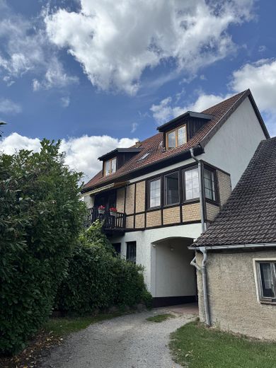 Stylische DG-Maisonette in Mirow – Hofansicht