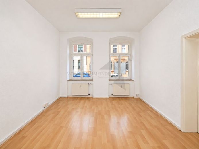 Helle Büro-Praxis Einheit in Küchwald- und Schlossteichnähe – Foto 1