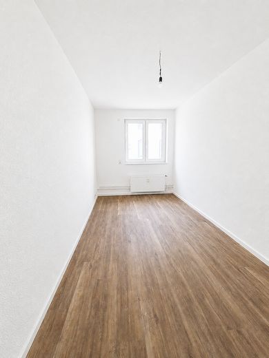 Toplocatie ontmoet woonkwaliteit – volledig gerenoveerd, licht & ruim – Zimmer 1