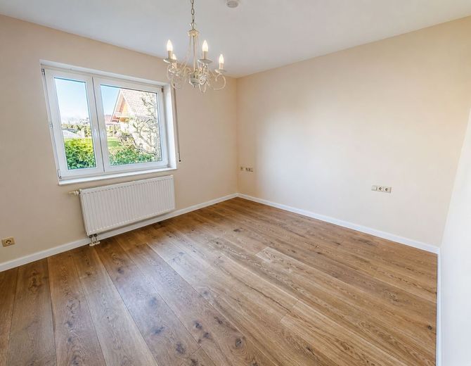 Kernsanierte Eigentumswohnung – 4-Schlafzimmer