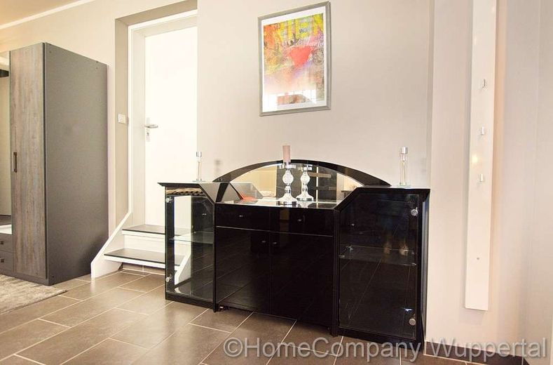 Großzügiges Apartment mit DSL und guter Infrastruktur in Wuppertal-Wichlinghausen – ca12d678ad4b0152270af733ff81bd814631965f.jpg