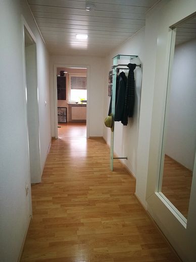 Accogliente appartamento di 3 locali a Tegernheim, cucina inclusa – Flur