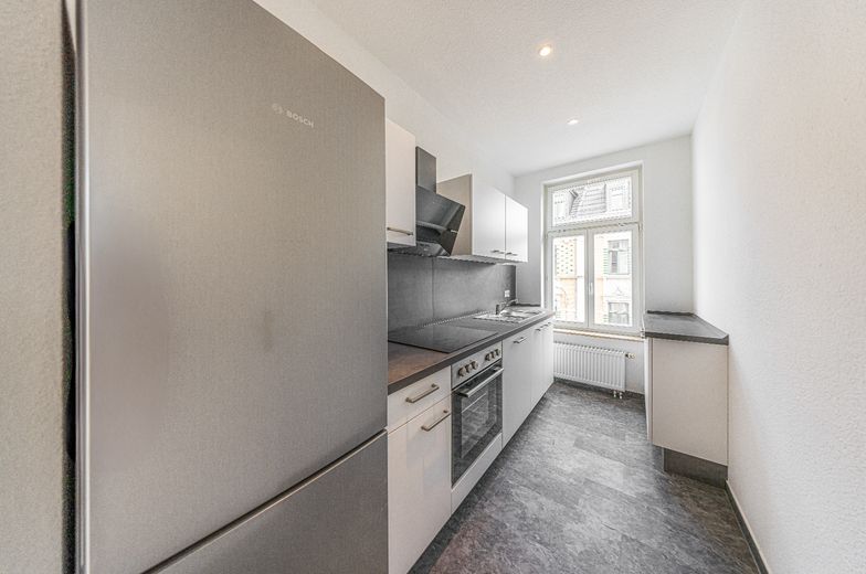 Stilvoll saniert: 2-Zimmer-Wohnung in Leipzig-Altlindenau – Küche