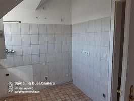 2. Etage Dachgeschoß, Hell und Ruhig – Küche