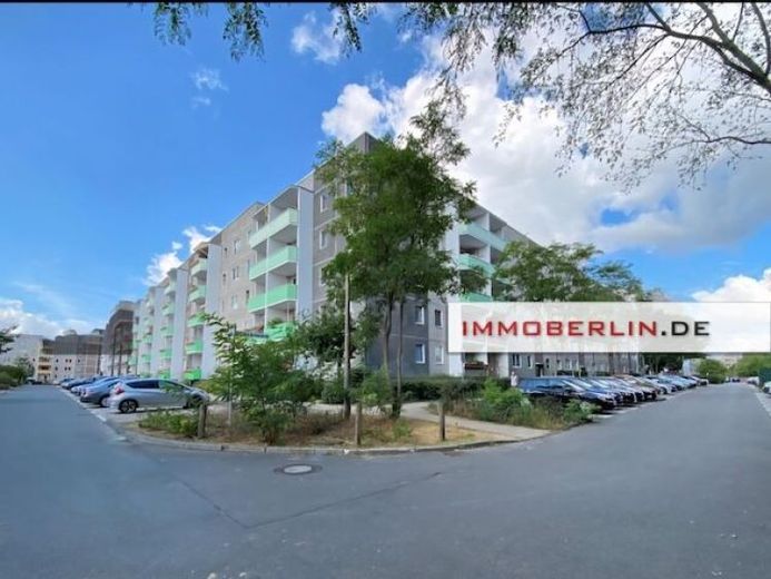 IMMOBERLIN.DE - Batı balkonlu ve doğayla iç içe konumda hoş manzaralı cazip daire – Foto 1