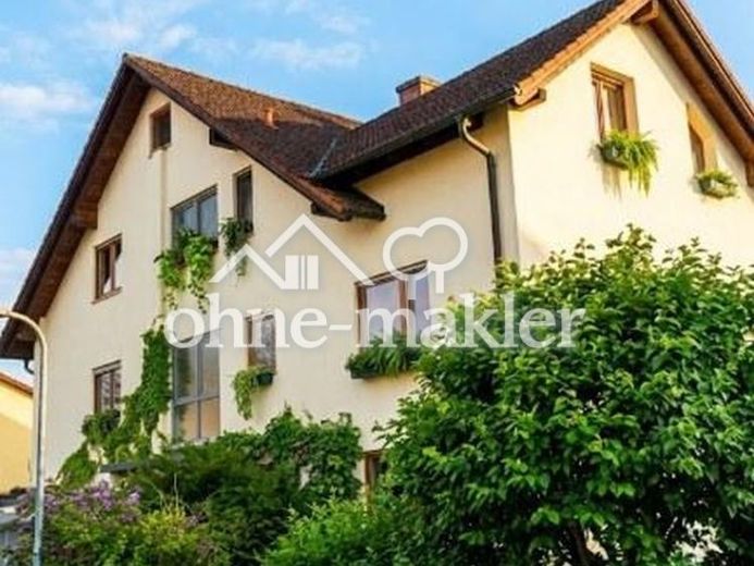 Aussergewöhnliche 3,5-Zi-Maisonette-Wohnung, 2 Wohnebenen, Stadtrandlage, offener Kamin,Einzelgarage – फोटो 1