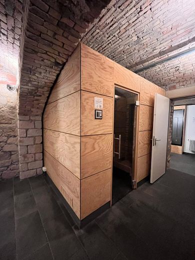 Exklusive 2-Zimmer Wohnung mit Balkon im Sports & Country Club® – Sauna
