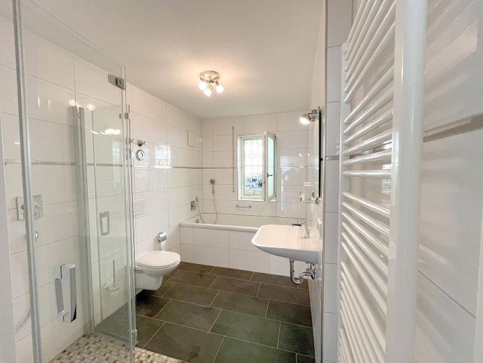 Neuwertige, sonnige 3-Zimmer Wohnung – Foto 7