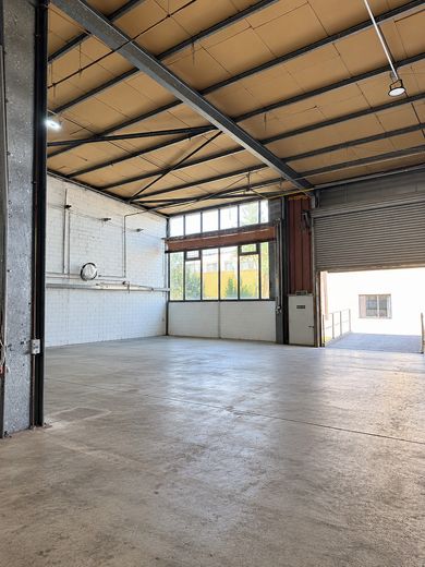 Hala magazynowa, hala produkcyjna 605 m2 w Pfungstadt, z możliwością podziału na 80–300 m2 – Zdjęcie 3