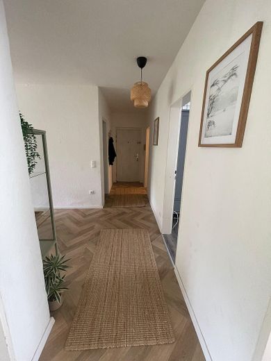 Renovierte 4 Zimmer Wohnung inkl. Balkon & Kellerabteil - ca 85qm – फोटो 24