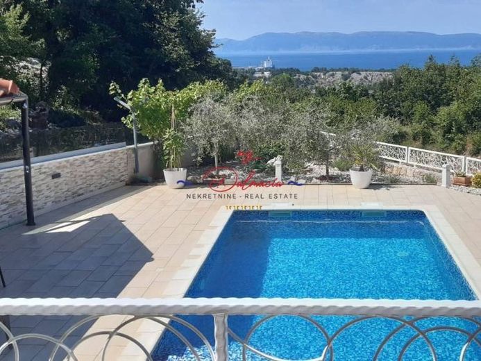 Njivice/Krk, Haus mit Pool und Meerblick – Foto 1