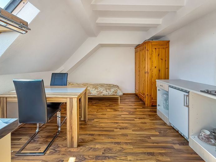 Starke Rendite – Kapitalanlage mit 4 möblierten Apartments in Ingenheim – WJ-00162_bild_003.jpg