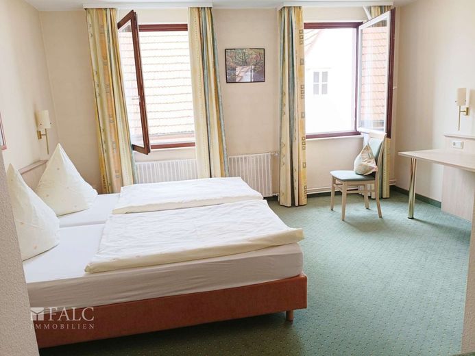 Hotel und Gastroimmobilie mit viel Raum zur individuellen Verwendung – Gästezimmer-Beispiel