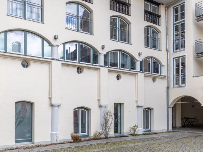 Historisches Ambiente trifft flexible Nutzung – 105 m² im Färberhof Landsberg – Foto 1