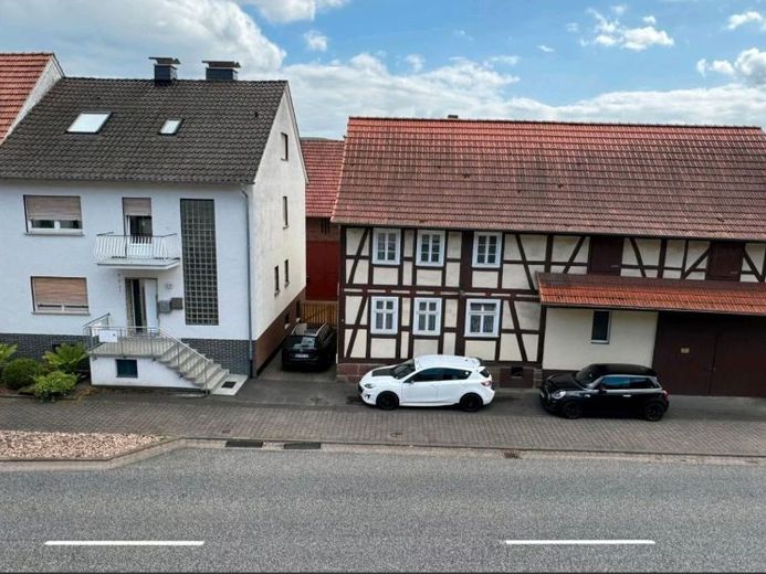 Ronshausen, casa unifamiliare + fabbricato accessorio – Foto 1