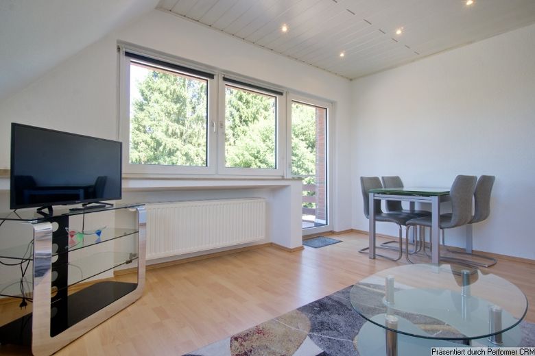 Möblierte 2-Zimmer-Wohnung mit großer Terrasse und sehr guten Parkmöglichkeiten, schöne ruhige Lage – 1f637ee06298ec17d5e85c0d5d71f095266de7e8.jpg