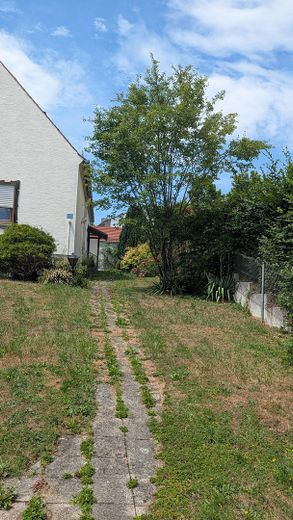 Grundstück in 1A Lage mit Altbestand – Foto 6